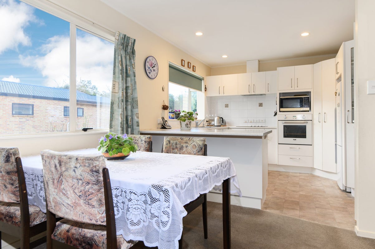 8/20 Taylor Street, Blockhouse Bay, Auckland - Carousel 2