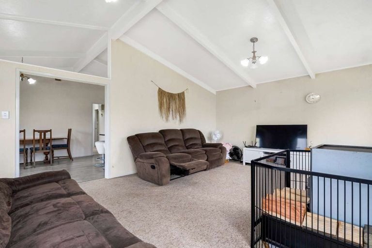 23 Tania Crescent, Western Heights, Rotorua - Carousel 2