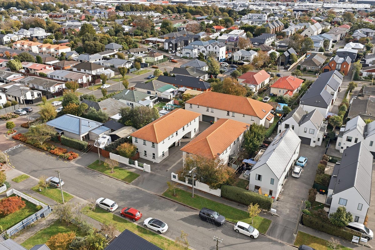9B Crohane Place, Addington, Christchurch - Carousel 20