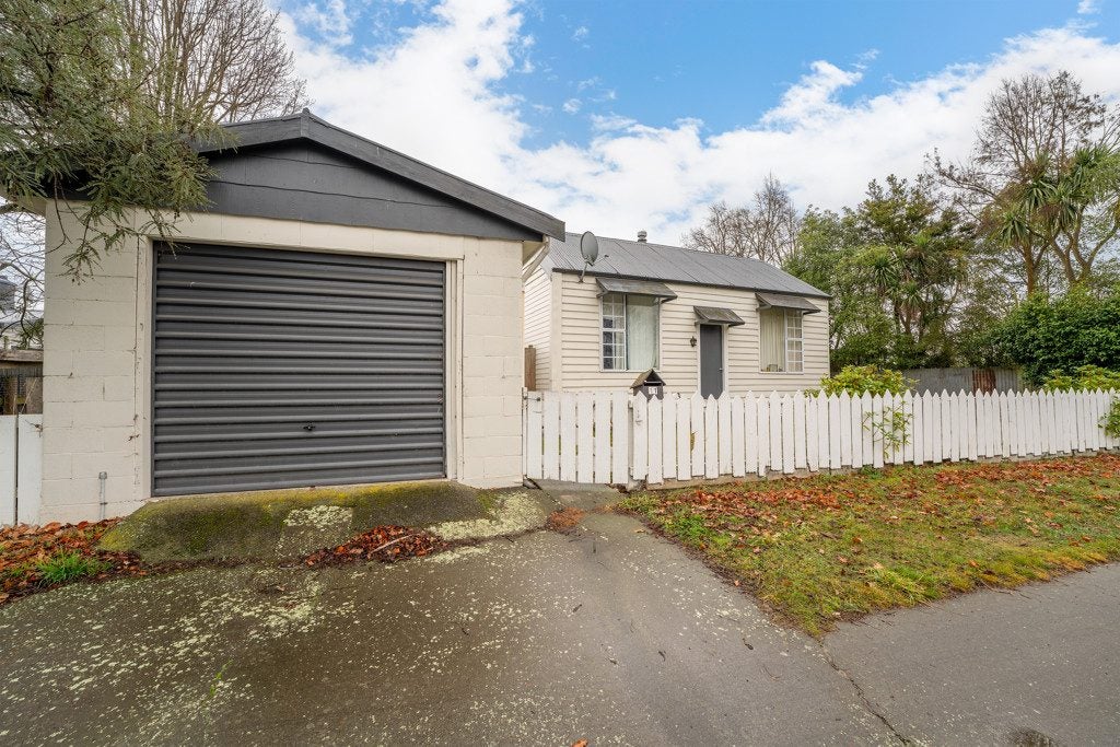 11 Lyall Terrace, Temuka, Temuka - Carousel 2