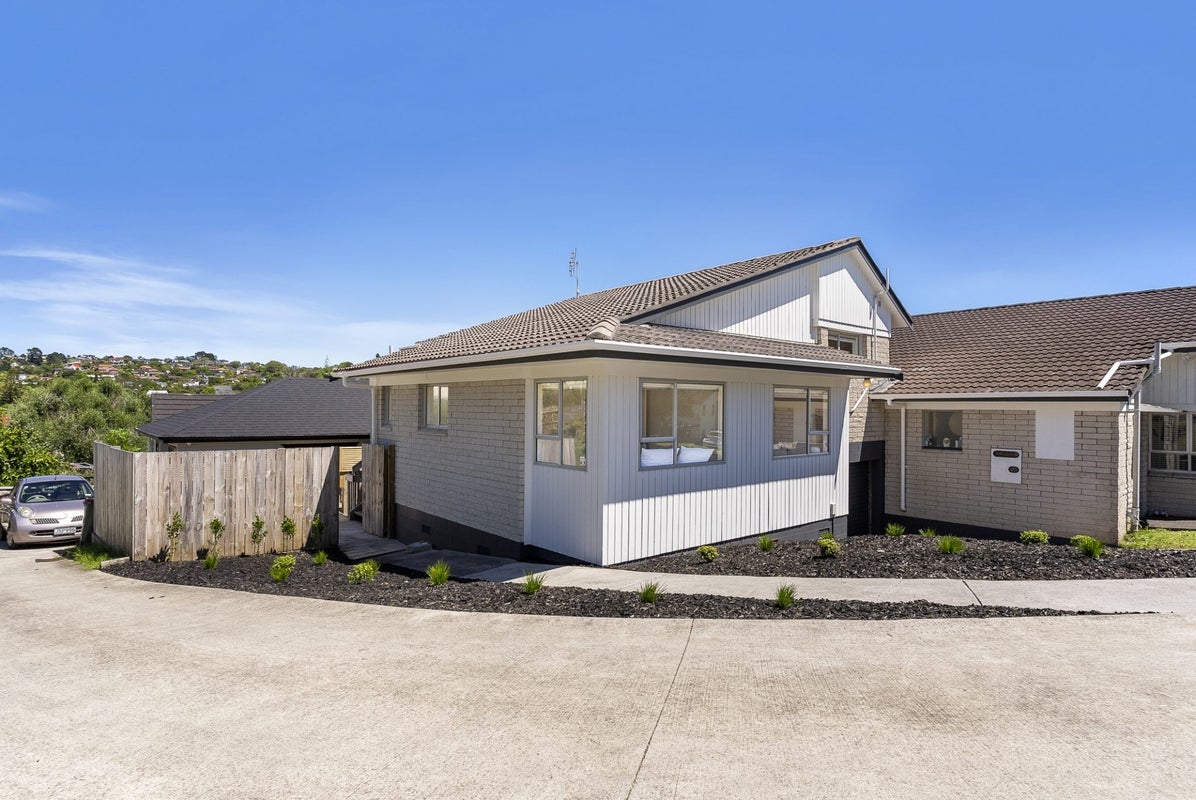 10A Finchley Road, Torbay, Auckland - Carousel 1