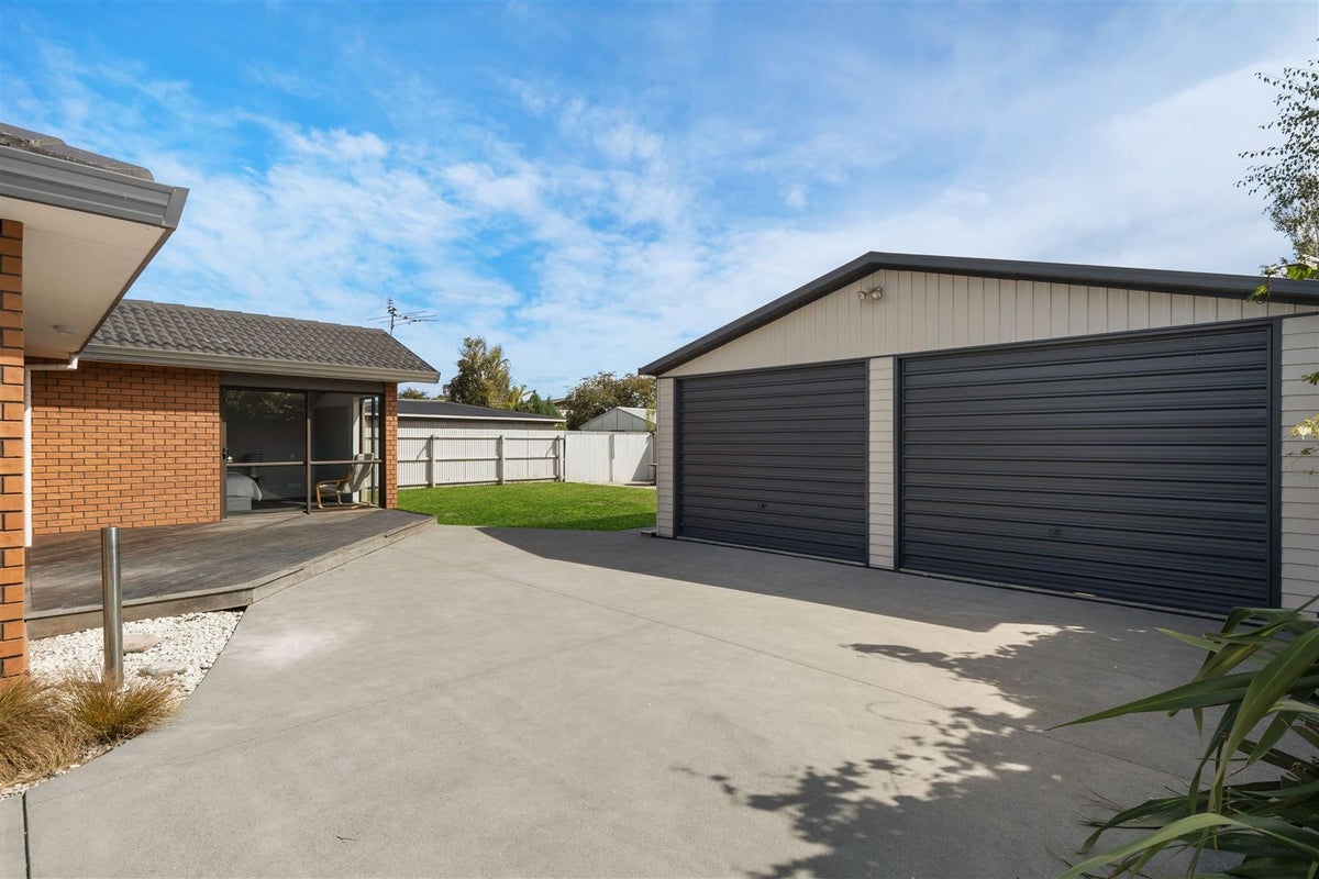 141 Grimseys Road, Redwood, Christchurch - Carousel 26