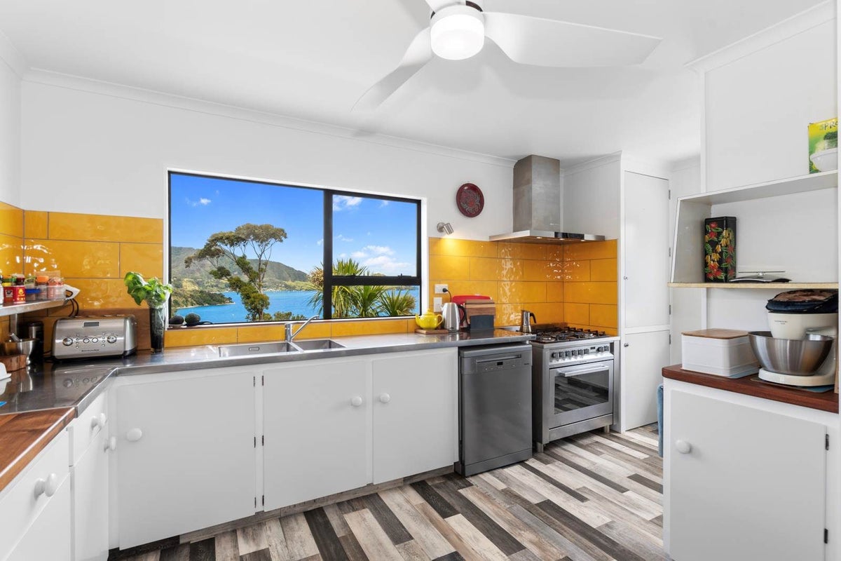 2281 Whangarei Heads Road, Whangarei - Carousel 2