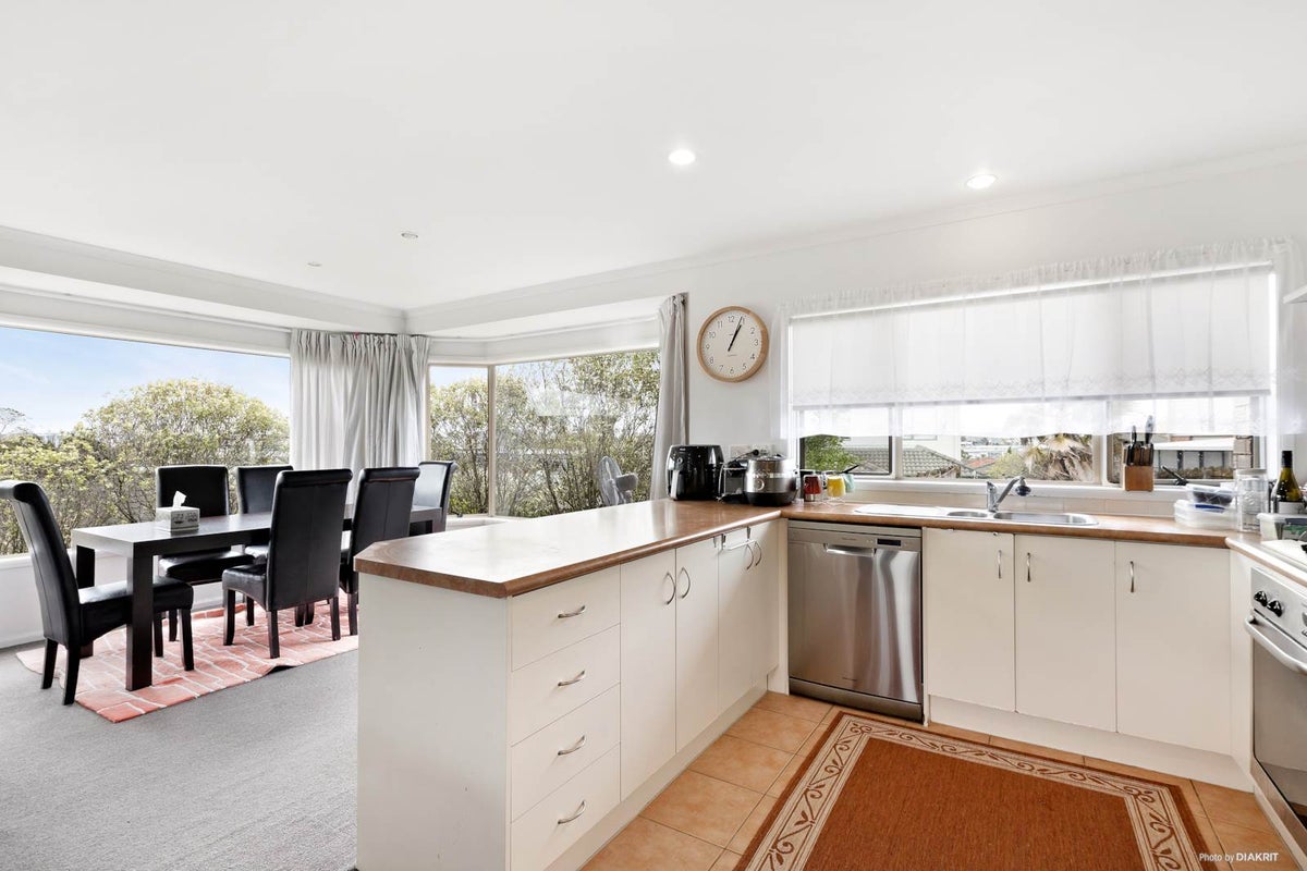 66 Black Teal Close, Unsworth Heights, Auckland - Carousel 2