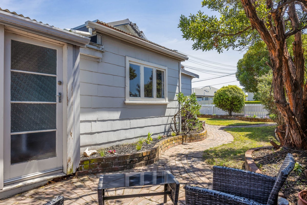 163 Pacific Road, North New Brighton, Christchurch - Carousel 12