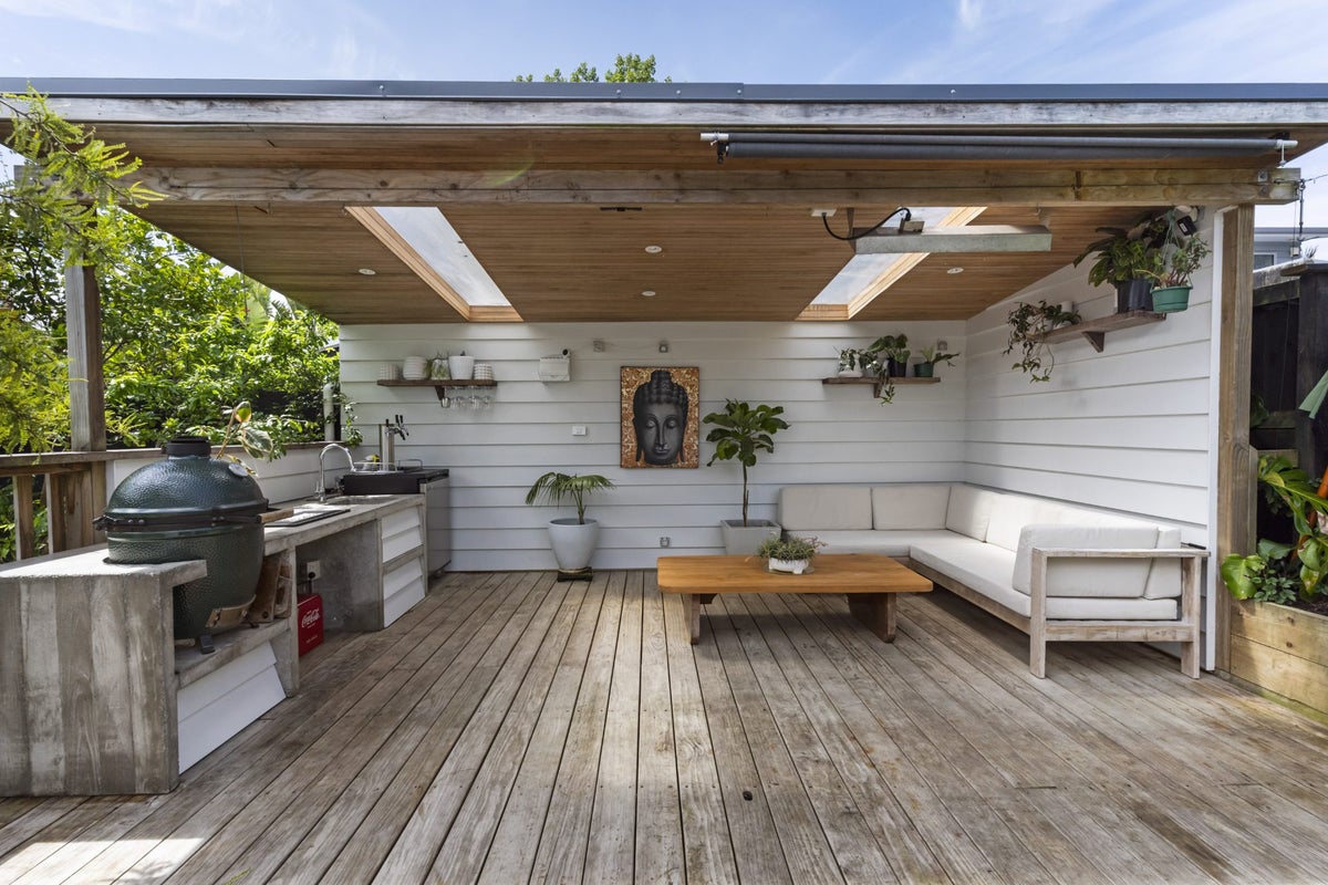57 Finch Street, Morningside, Auckland - Carousel 2