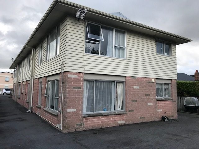 4/15 Tama ST, Alicetown, Lower Hutt - Carousel 2