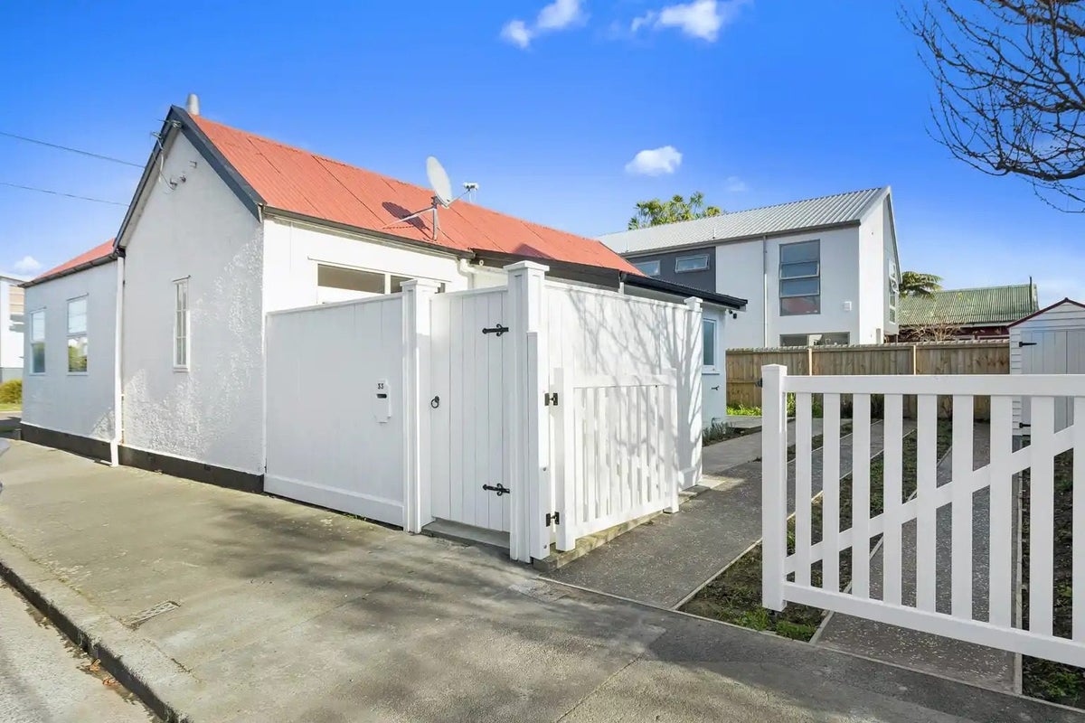 33 London Street, Richmond, Christchurch - Carousel 13