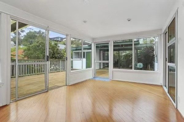 76 Onewa Road, Northcote Point, Auckland - Carousel 18