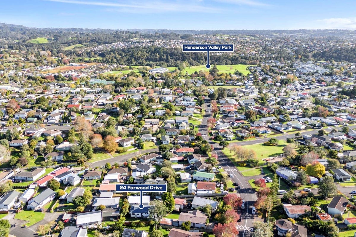1/24 Farwood Drive, Henderson, Auckland - Carousel 25