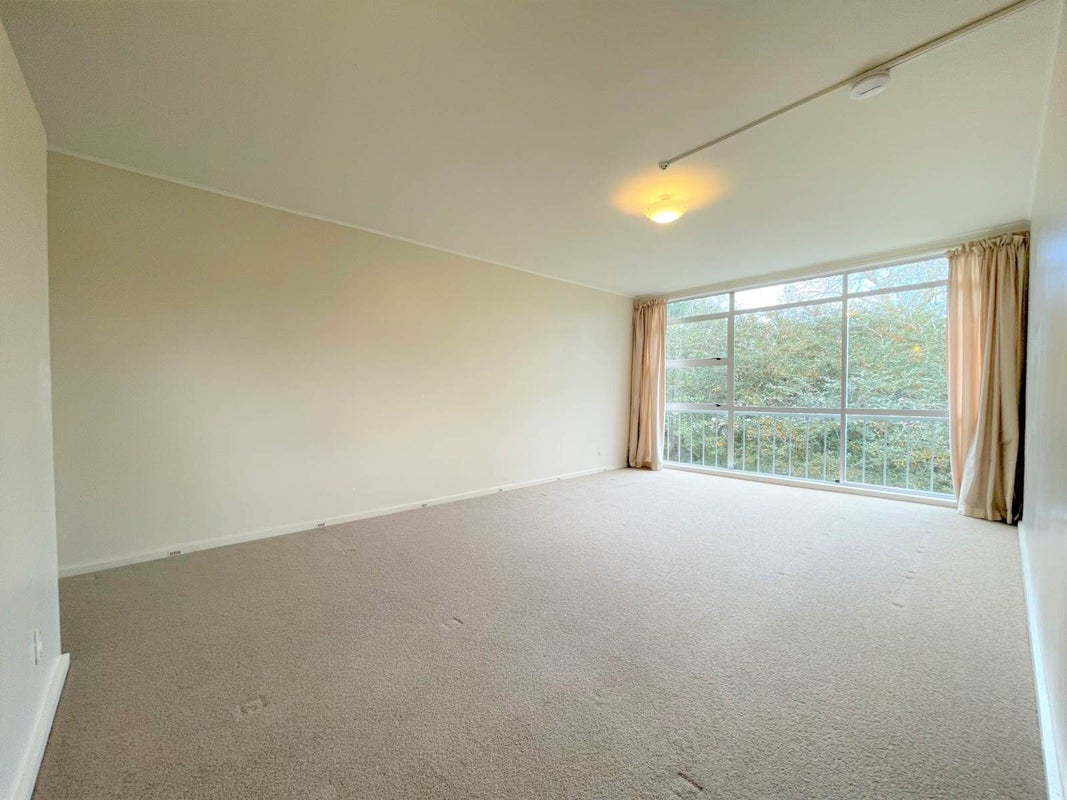 8/87 Beresford Street West, Freemans Bay, Auckland - Carousel 2