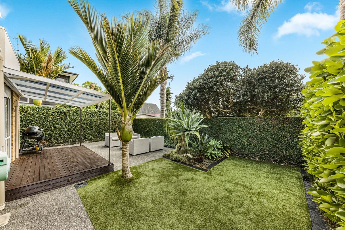 161B Point Chevalier Road, Point Chevalier, Auckland - Carousel 1