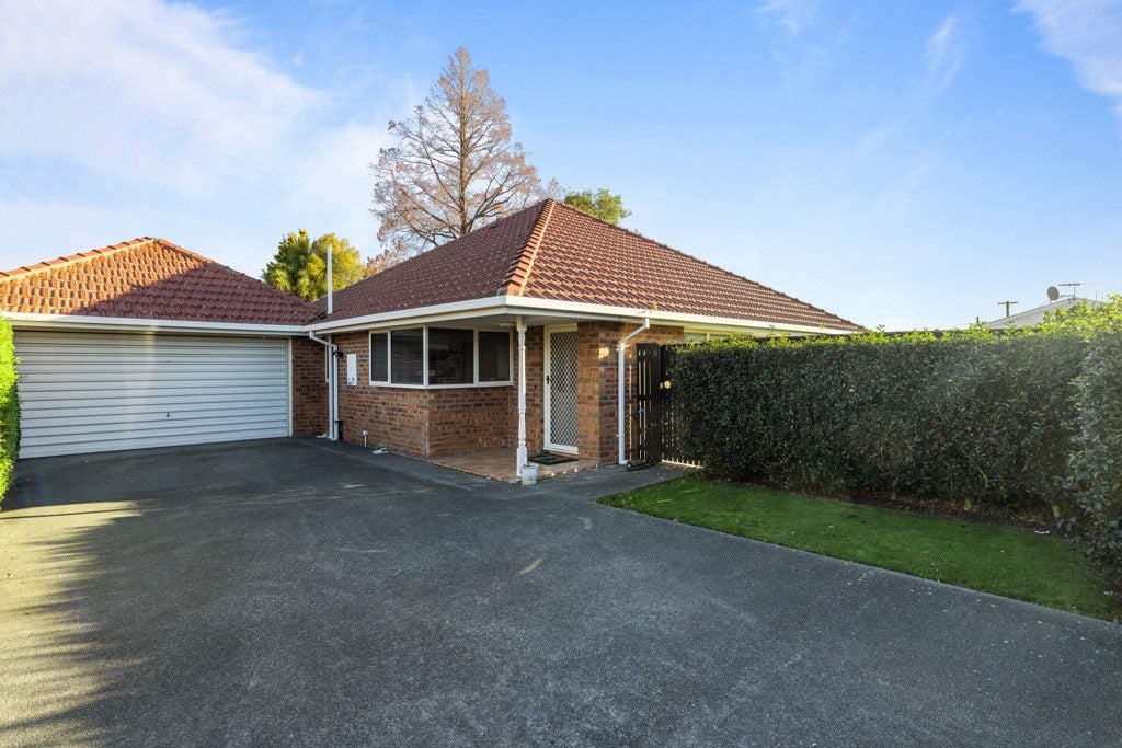 37B Highsted Road, Bishopdale, Christchurch - Carousel 1