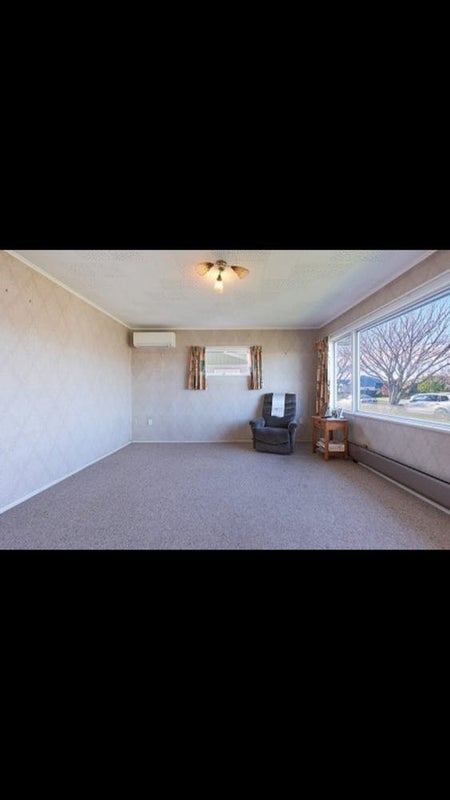 402 Willowpark Road South, Akina, Hastings - Carousel 2