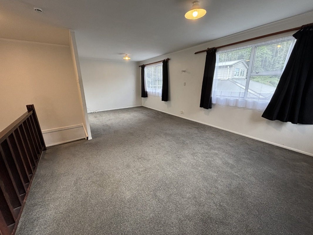 17 Awarua Street, Ngaio, Wellington - Carousel 2