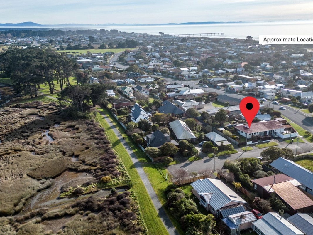 46 Jervois Street, New Brighton, Christchurch - Carousel 1