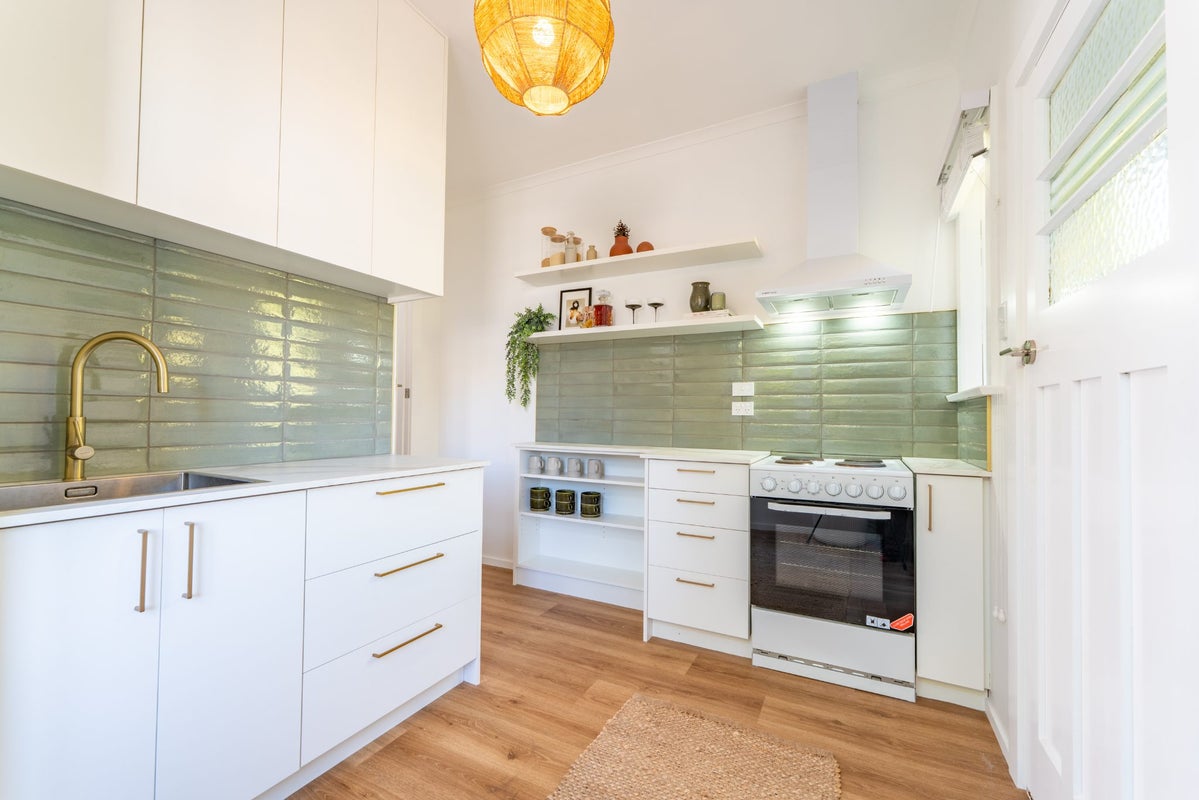 1/3 Te Weka Street, Maori Hill, Timaru - Carousel 1