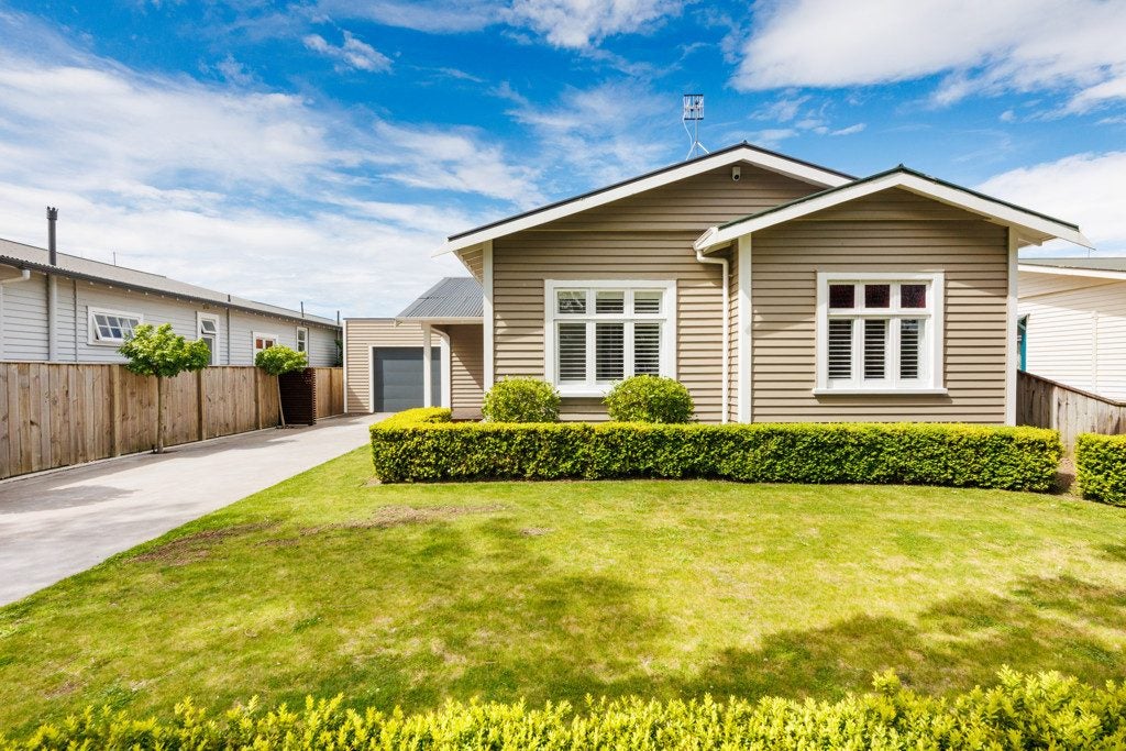 31 Milverton Avenue, Hokowhitu, Palmerston North - Carousel 24