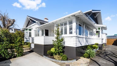 13 Herbert Road, Mount Eden, Auckland - Carousel 1