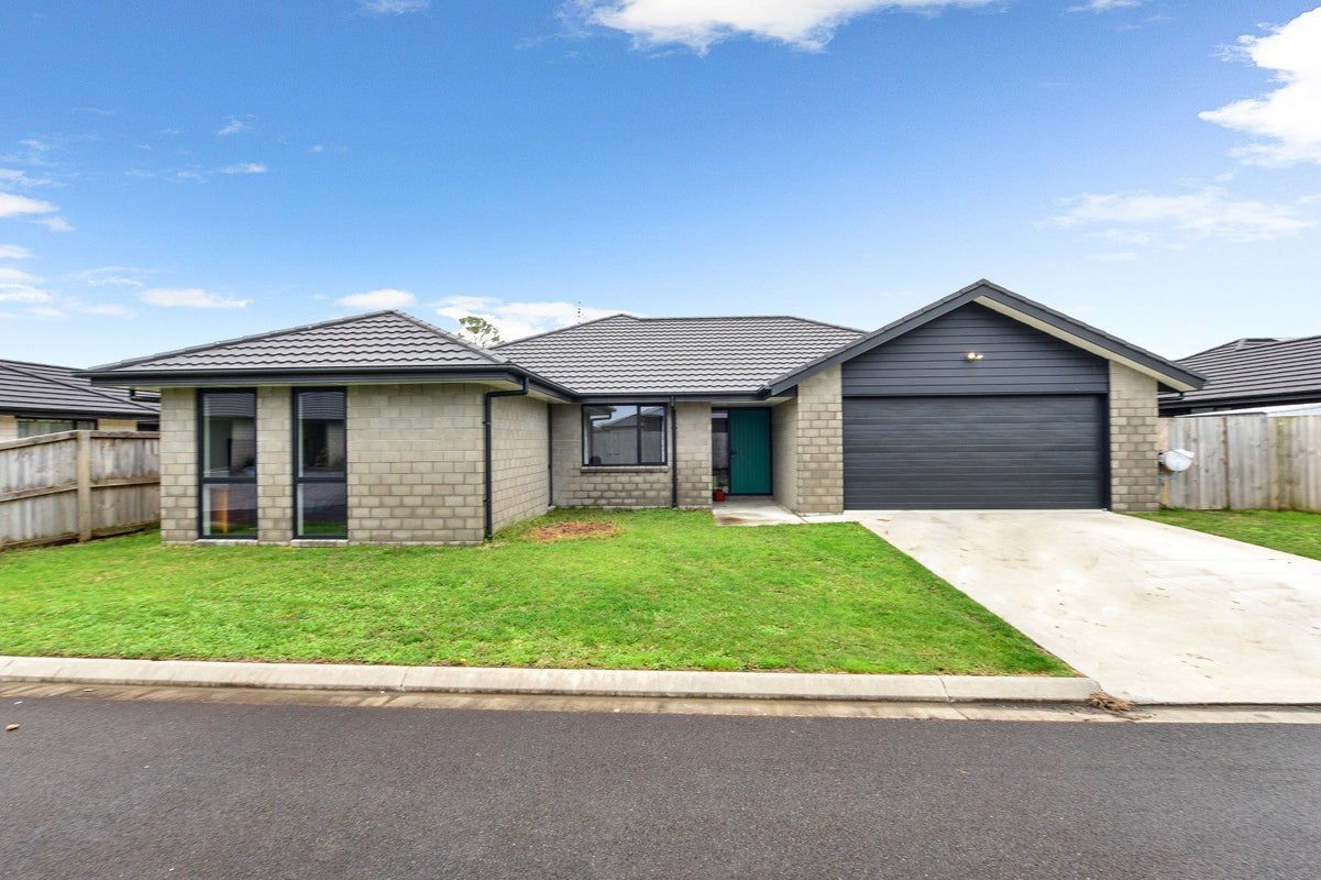 14 Kotukutuku Street, Ngaruawahia - Carousel 1