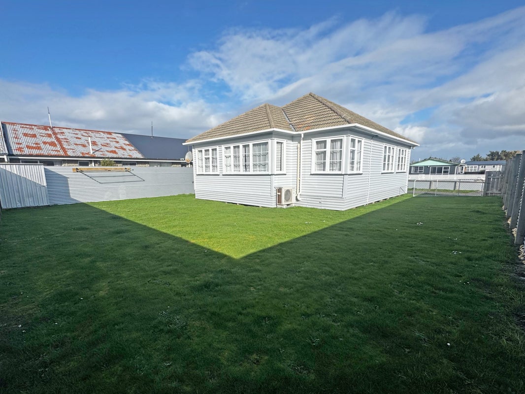 60 Bowmont Street, Appleby, Invercargill - Carousel 15