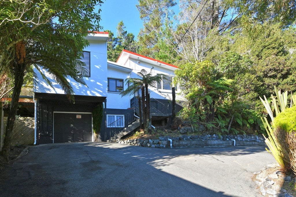 515 Stokes Valley Road, Stokes Valley, Lower Hutt - Carousel 23