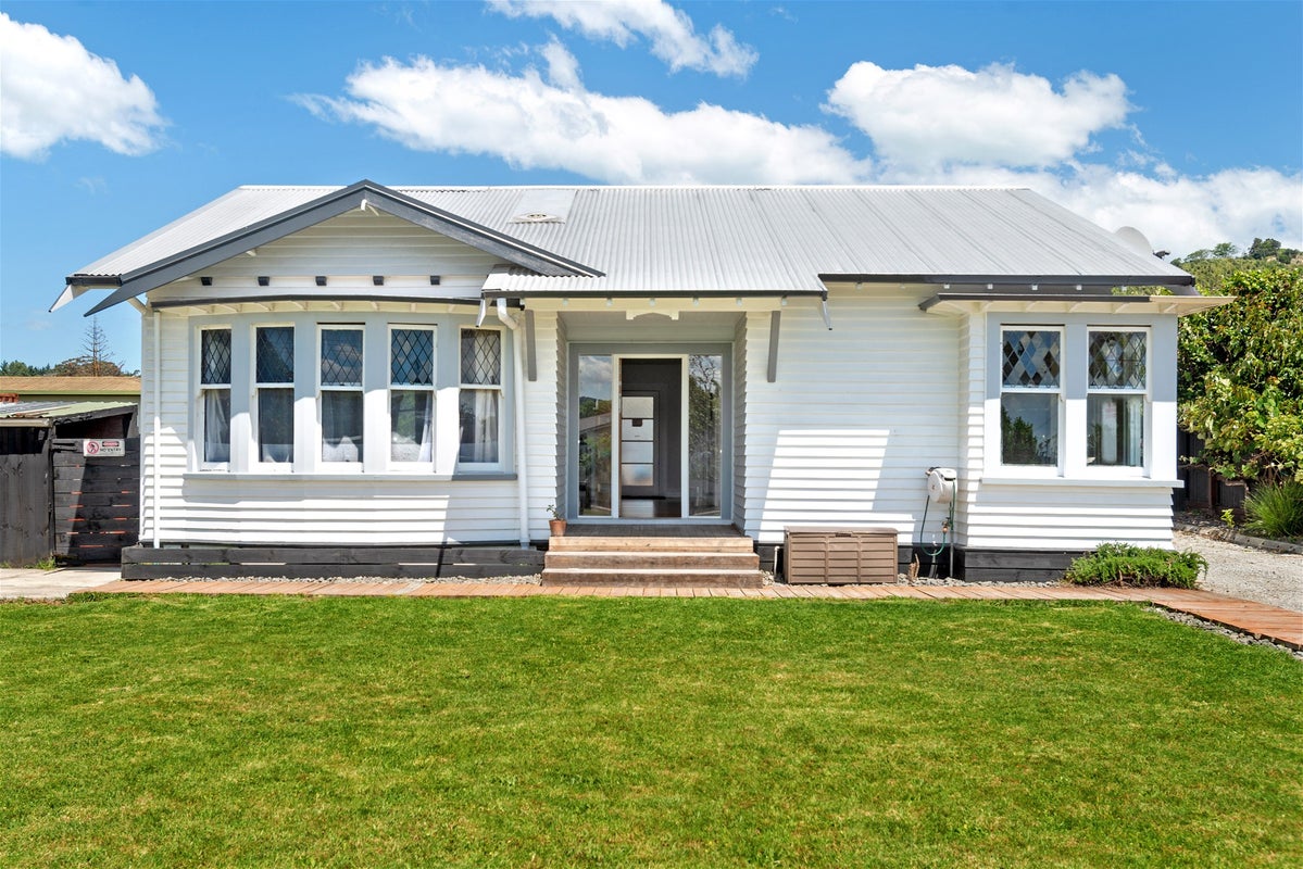 181 Crawford Road, Kaiti, Gisborne - Carousel 1