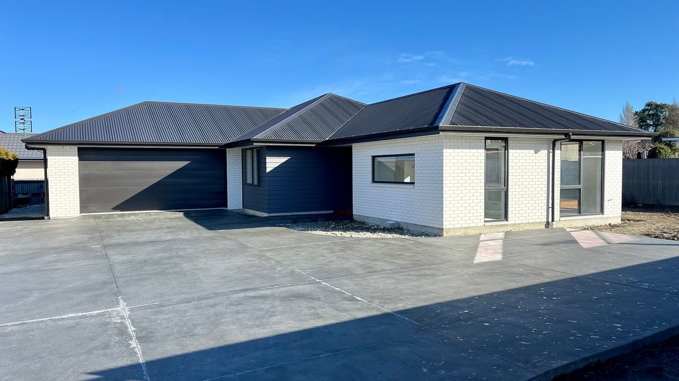 37A Buckleys Terrace, Tinwald, Ashburton - Carousel 1