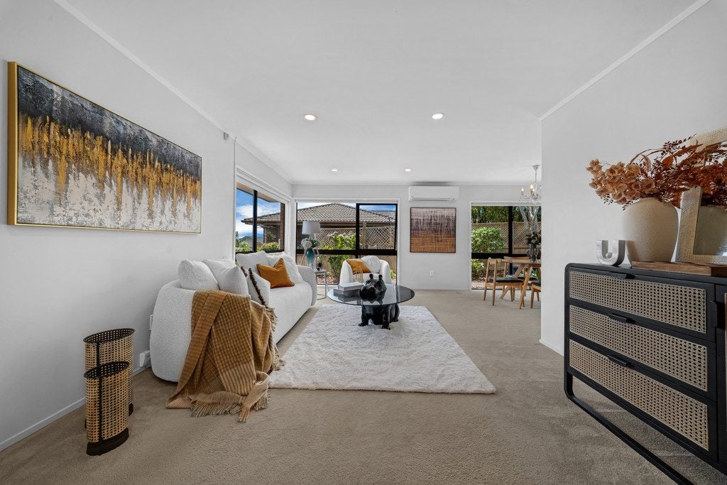 22A Crescent Hills Court, Northpark, Auckland - Carousel 2