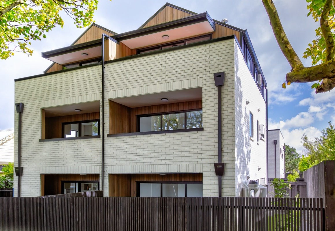 4/9 Francis Street, Grey Lynn, Auckland - Carousel 1