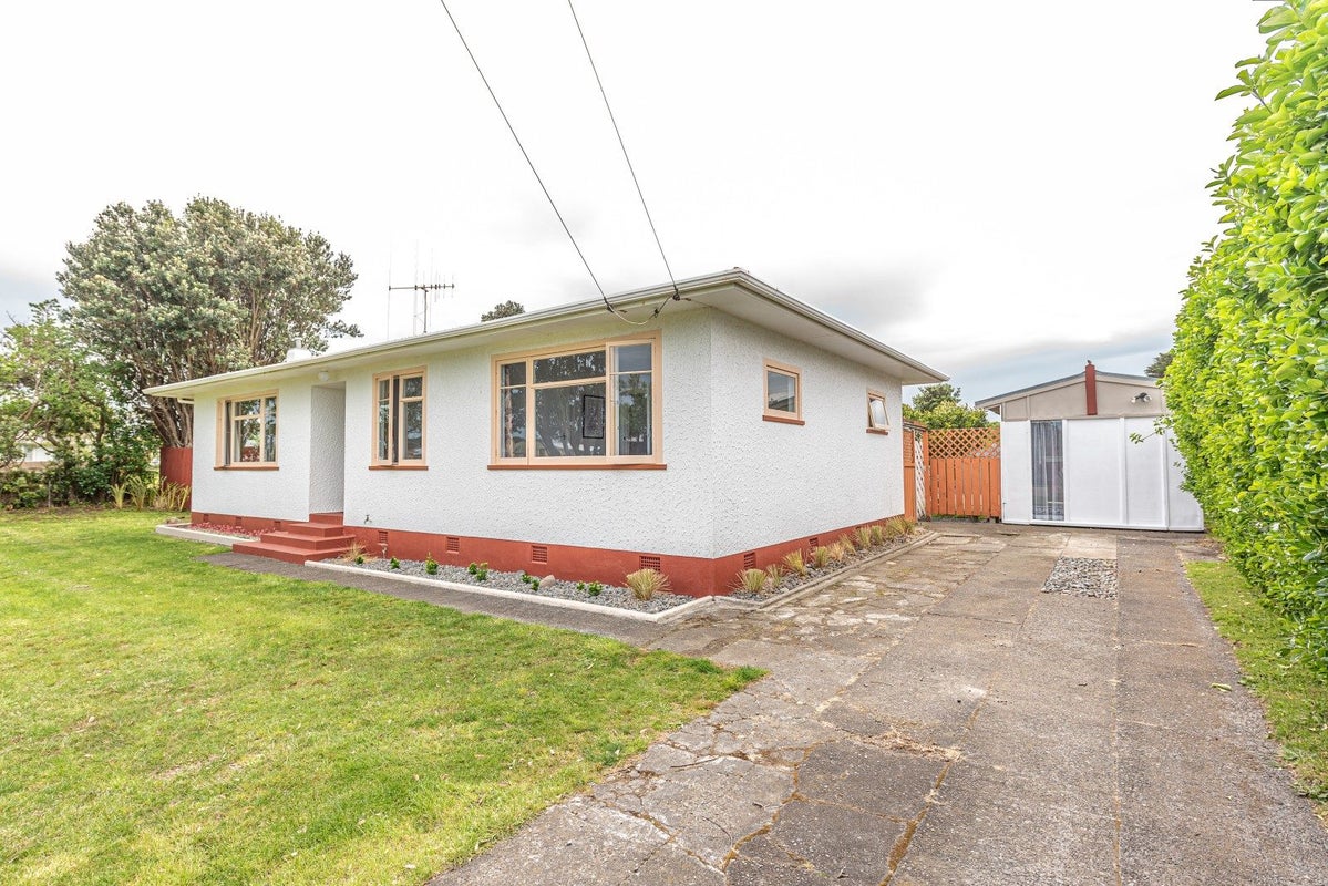 54 Polson Street, Castlecliff, Whanganui - Carousel 2