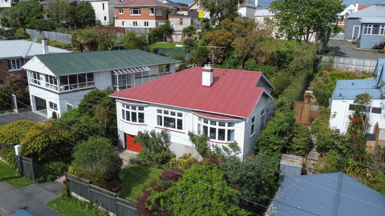 26 Cranston Street, Andersons Bay, Dunedin - Carousel 1