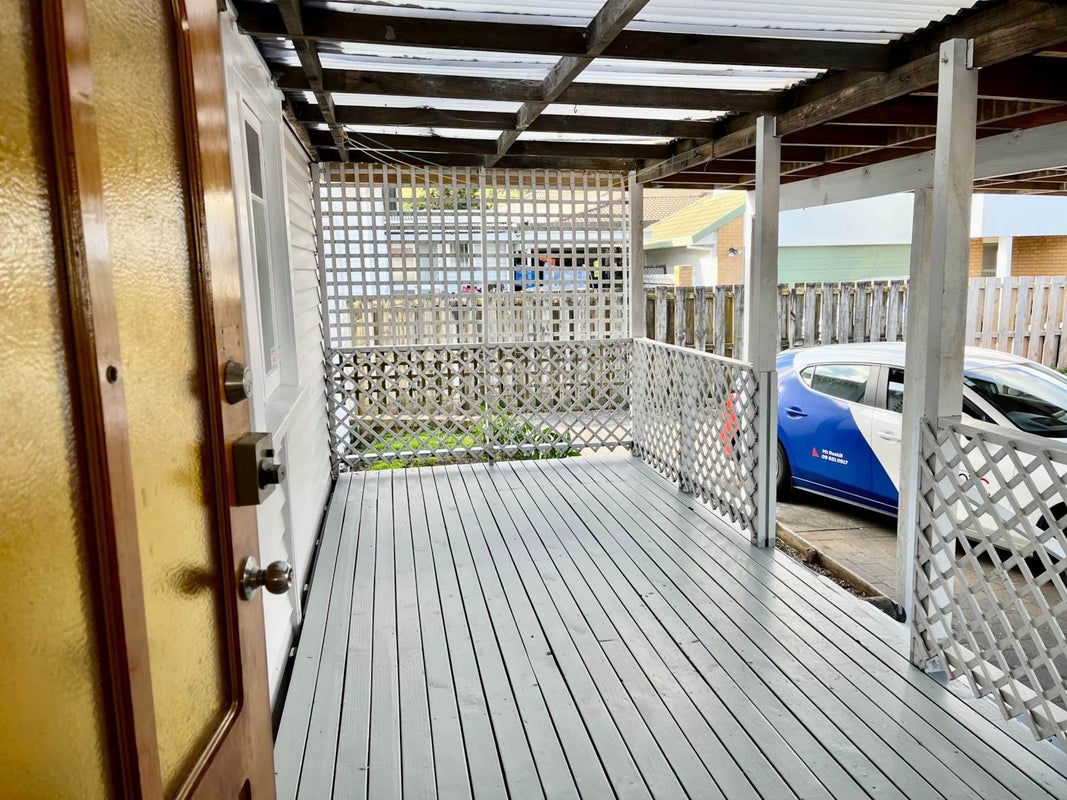 916 Mount Eden Road, Three Kings, Auckland - Carousel 14