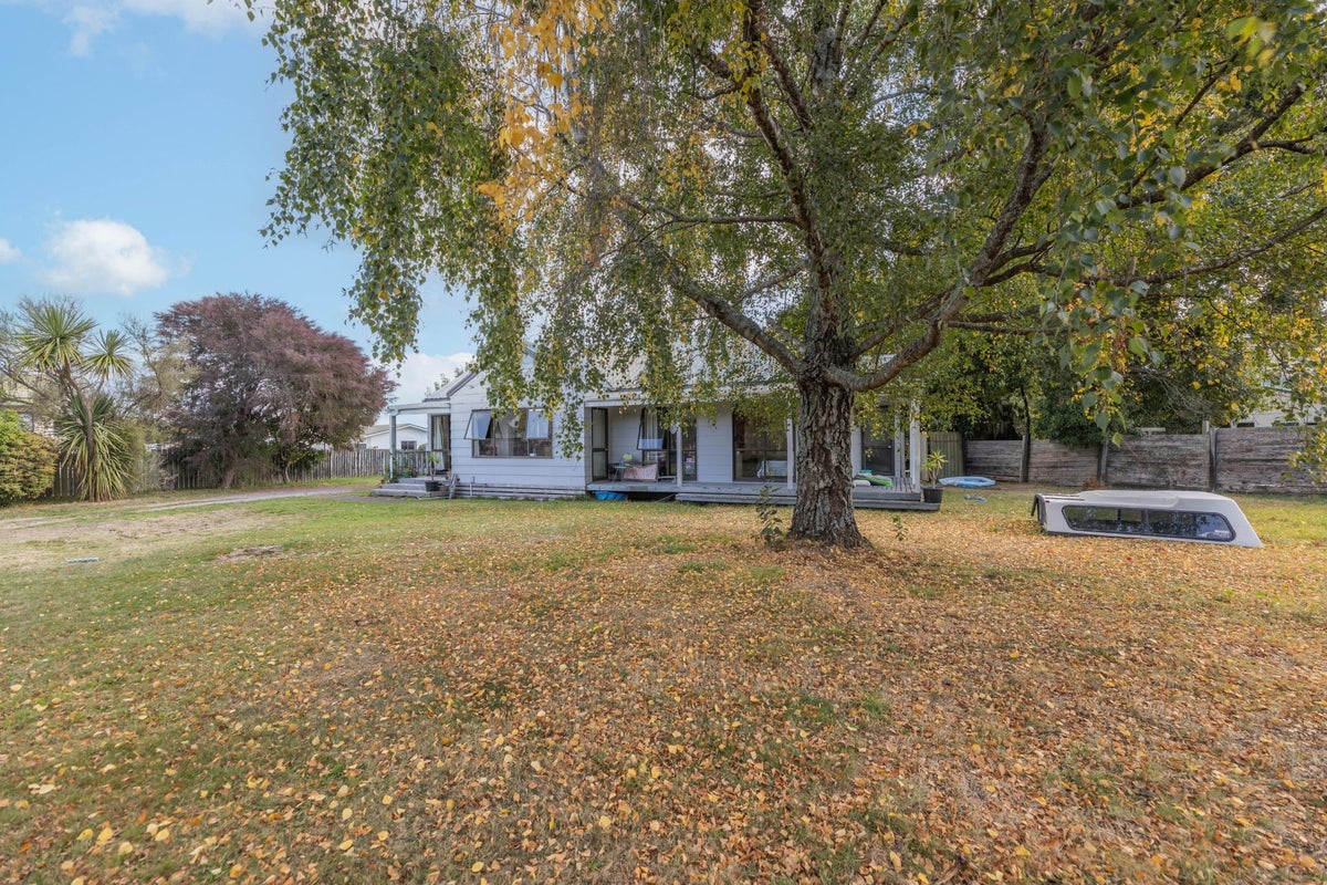 5 Anna Place, Hilltop, Taupo - Carousel 1