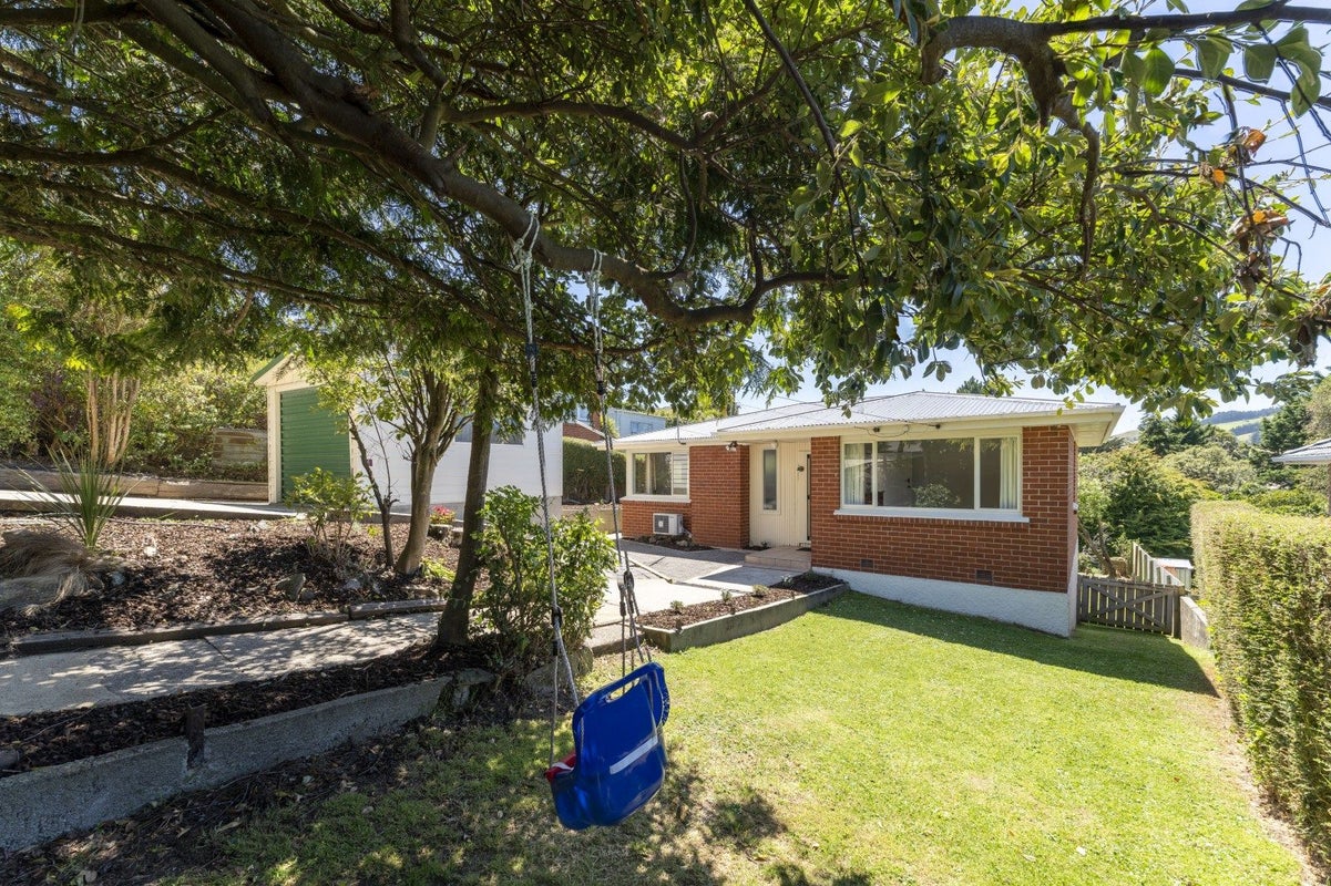 25 Duckworth Street, Andersons Bay, Dunedin - Carousel 2