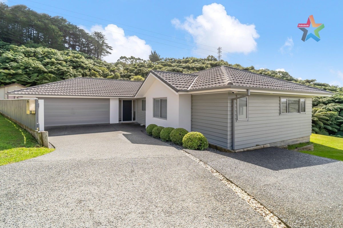 11A Aran More Place, Belmont, Lower Hutt - Carousel 1