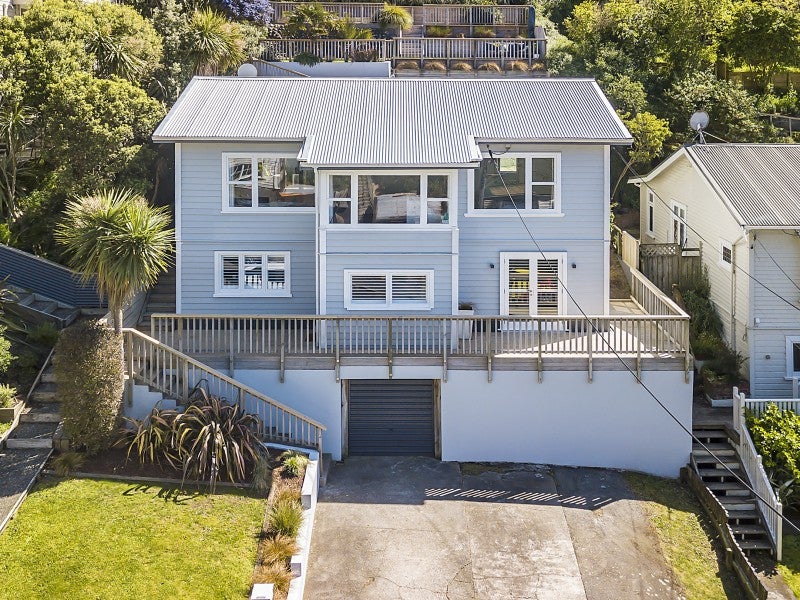 42 Ribble Street, Island Bay, Wellington - Carousel 2