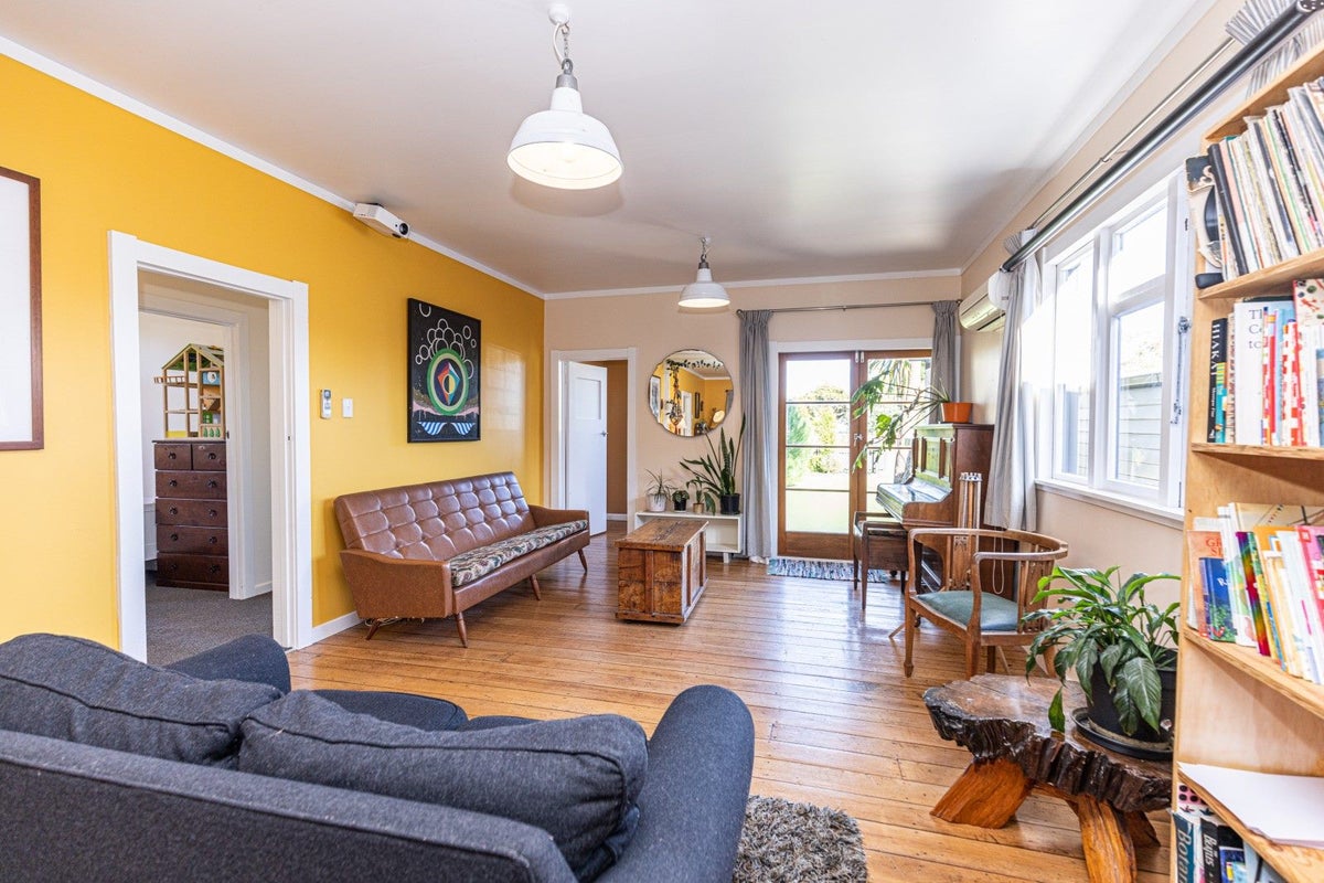 38 Paterson Street, Aramoho, Whanganui - Carousel 2