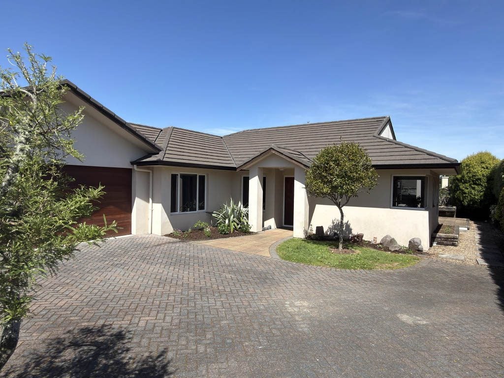 79 Rokino Road, Hilltop, Taupo - Carousel 2