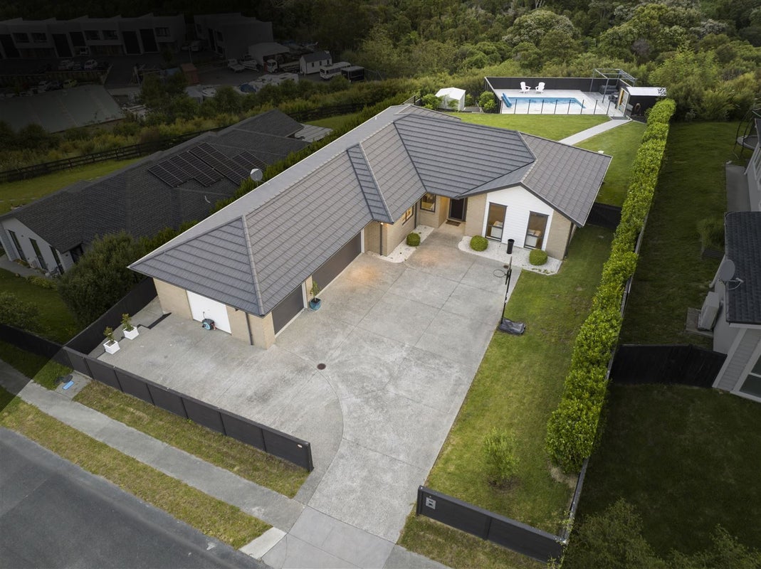 6 Tirohanga Crescent, Stanmore Bay, Whangaparaoa - Carousel 2