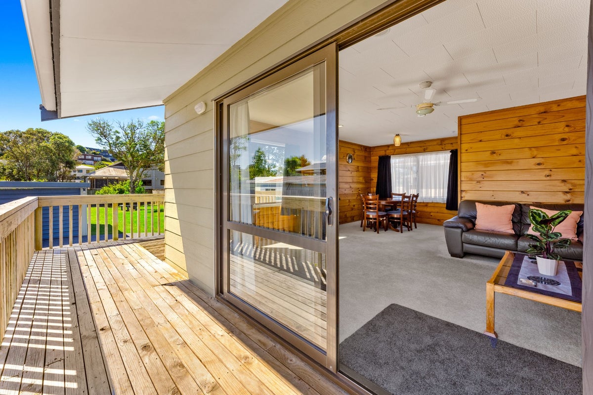124 Brightside Road, Stanmore Bay, Whangaparaoa - Carousel 2