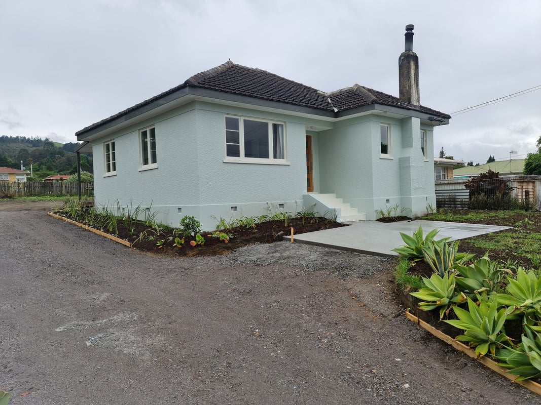 237 Clayton Road, Pukehangi, Rotorua - Carousel 1