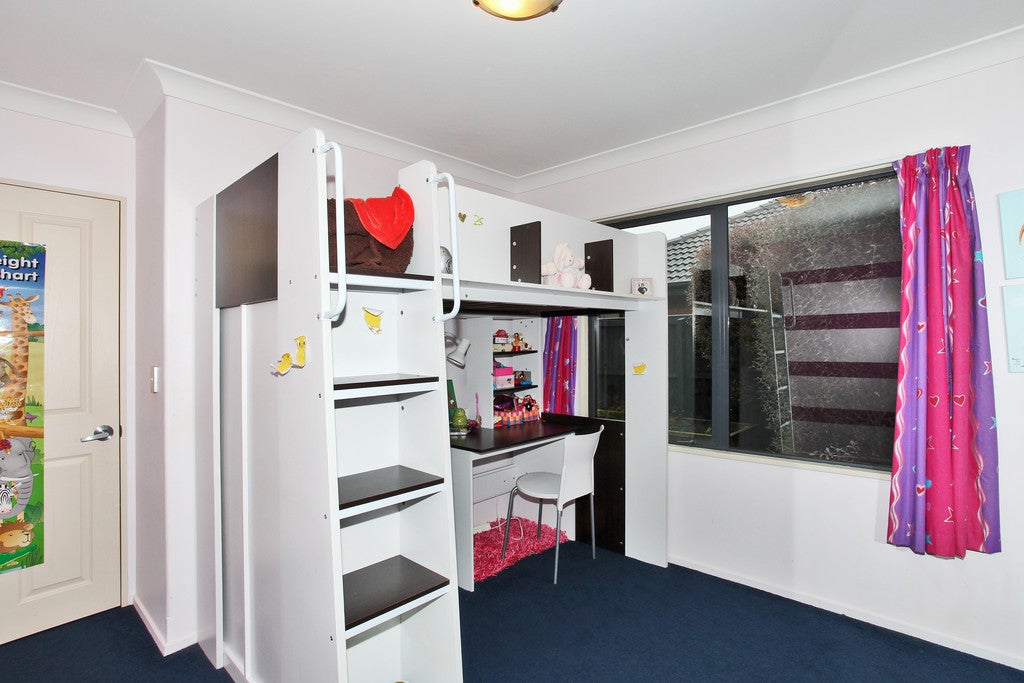 24 Coppinger Terrace, Aidanfield, Christchurch - Carousel 13
