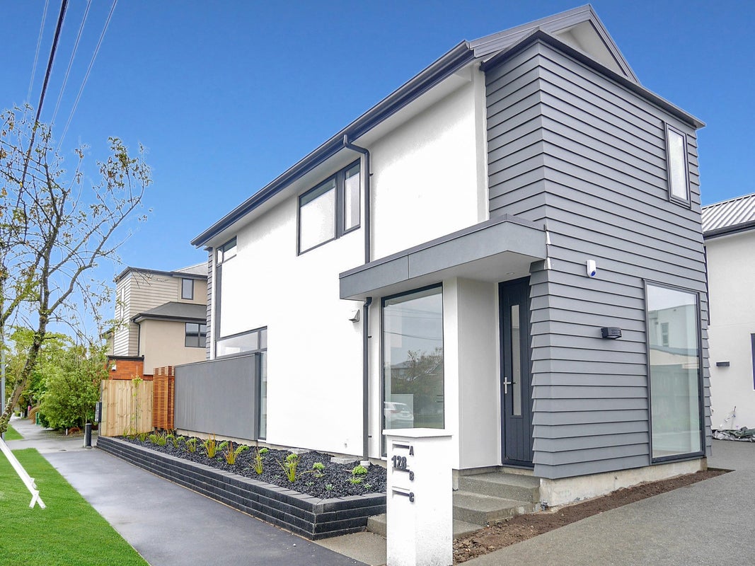128A Packe Street, Edgeware, Christchurch - Carousel 1