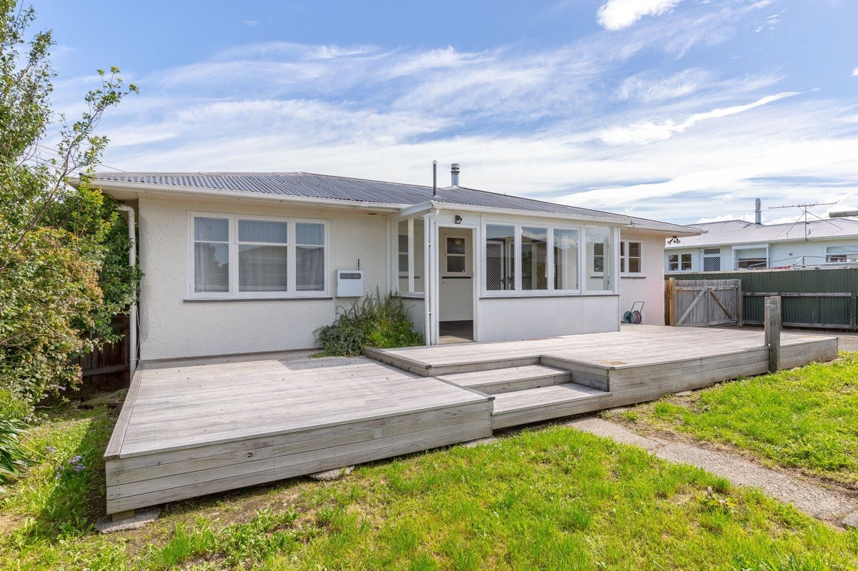 9 Hinau Place, Lansdowne, Masterton - Carousel 1