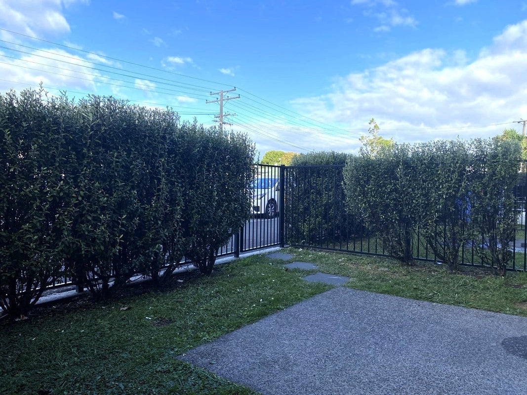 7 Chiefs Court, Hamilton East, Hamilton - Carousel 8