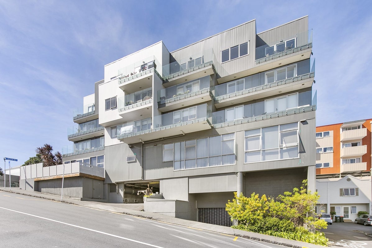 2D/121 Newton Road, Eden Terrace, Auckland - Carousel 1