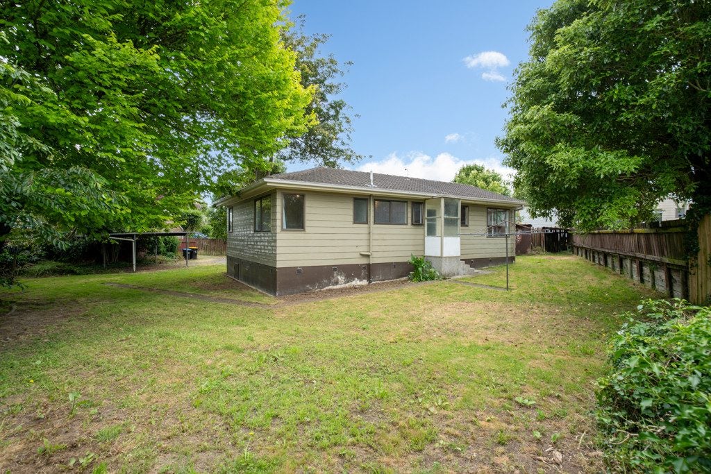 4 Sargeson Place, Leamington, Cambridge - Carousel 2