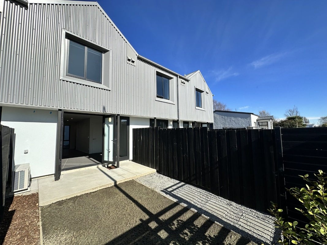 3/28 Frederick Street, Waltham, Christchurch - Carousel 16