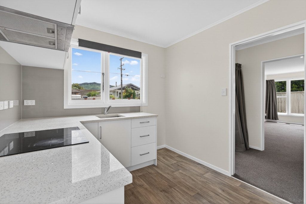 1/57 Ararino Street, Trentham, Upper Hutt - Carousel 2